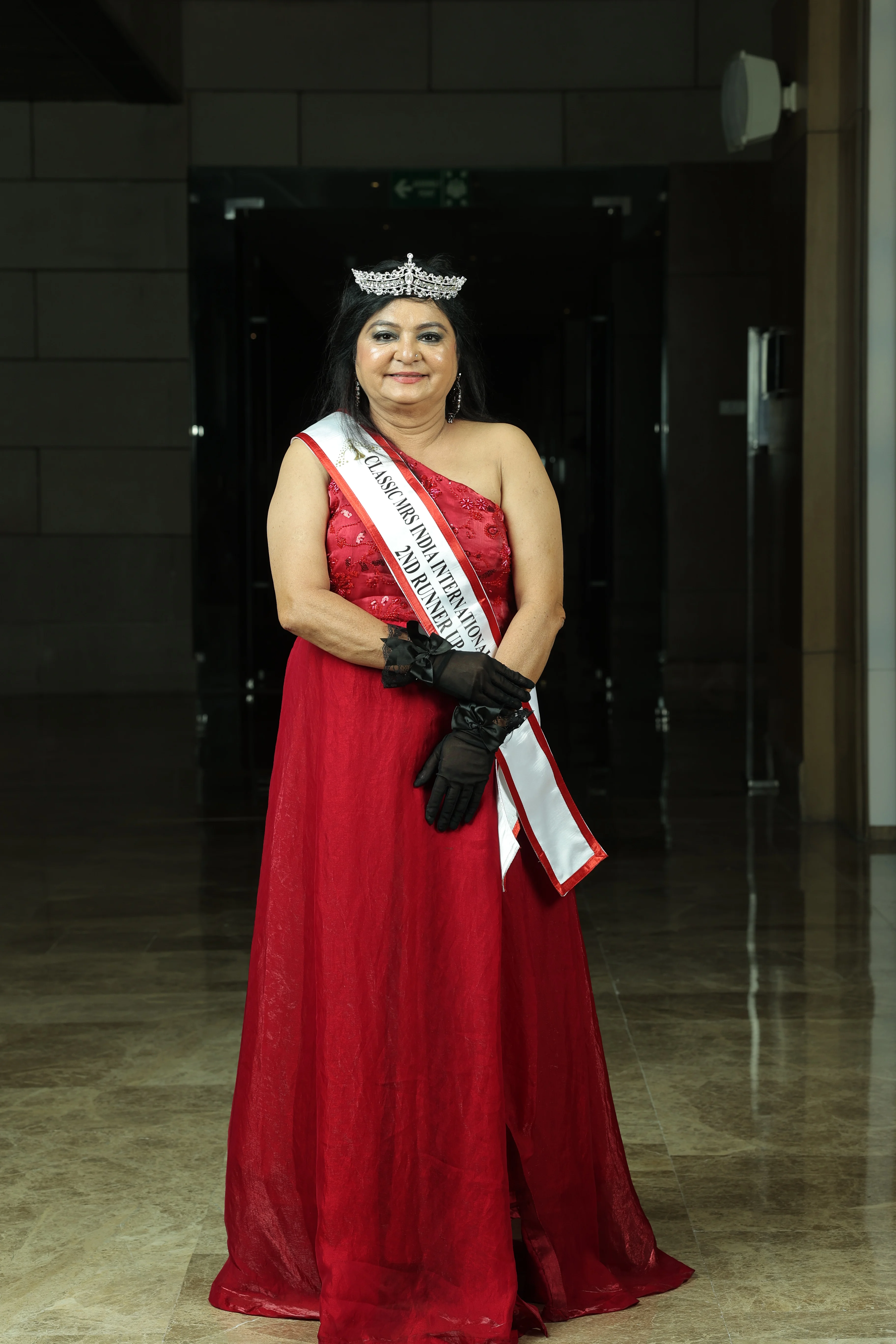 Mrs. Sonal Sanjay Desai - MRS INDIA INTERNATIONAL QUEEN 2025 2ND RUNNER UP